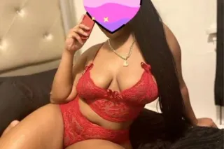 sexy and seductive ebony pleasure - Image 4