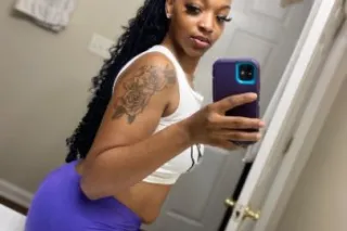 Sexy Carmel - Image 11